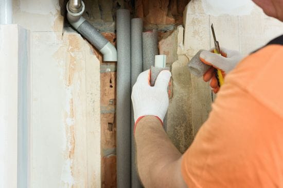 Should You insulate Your Water Pipes?